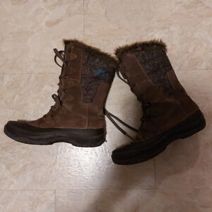 North face winter  boots size 5.5